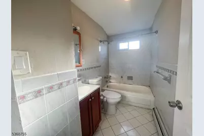 118 Maple St, Kearny, NJ 07032 - Photo 15