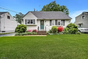 901 Madison Hill Rd, Rahway, NJ 07065 - Photo 1