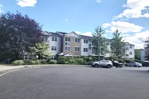 42 Mountain View Ct, Riverdale, NJ 07457 - Photo 1