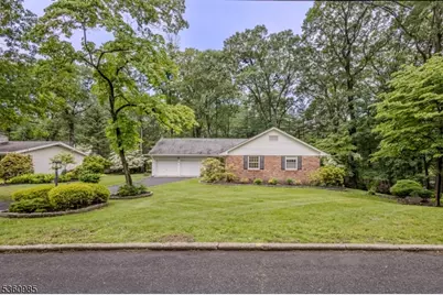 7 Deer Path, Green Brook Township, NJ 08812 - Photo 1