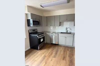 254 Hwy20231North A-B, Raritan Township, NJ 08822 - Photo 7