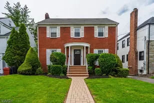 1082 Battle Hill Terrace, Union Township, NJ 07083 - Photo 1