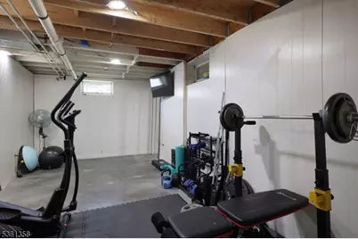 992 Milton Blvd, Rahway, NJ 07065 - Photo 27