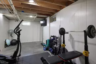 992 Milton Blvd, Rahway, NJ 07065 - Photo 27