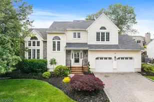 26 Crestmont Dr, Hillsborough Township, NJ 08844 - Photo 1