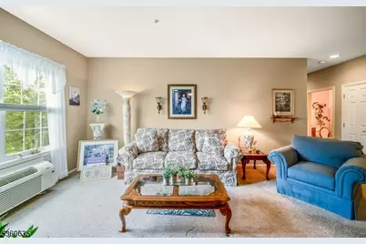 7417 Richmond Rd #417, West Milford, NJ 07480 - Photo 3