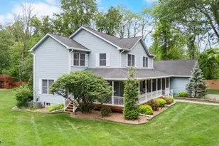 9 Castaby Way, Parsippany, NJ 07878 - Photo 1