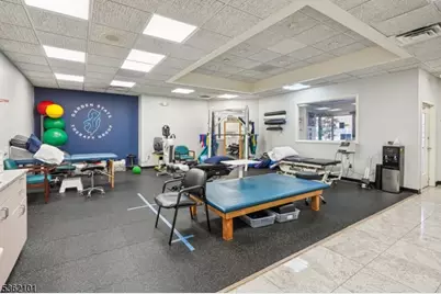 25 E Willow St., Millburn, NJ 07041 - Photo 19