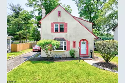 1358 Marlborough Ave, Plainfield, NJ 07060 - Photo 1