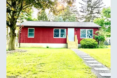 605 High St, Hackettstown, NJ 07840 - Photo 1