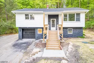 10 Maple Dr, Vernon, NJ 07461 - Photo 1