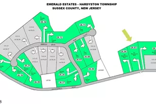 142 Wheatsworth Rd, Hardyston Township, NJ 07419 - Photo 1