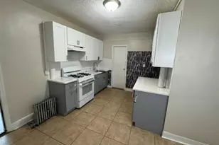 27 Highland Ave, Newark, NJ 07104 - Photo 11