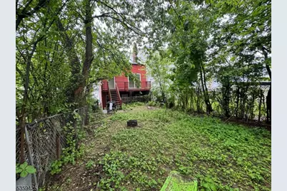 27 Highland Ave, Newark, NJ 07104 - Photo 13