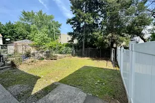 792 S 19th St, Newark, NJ 07103 - Photo 7