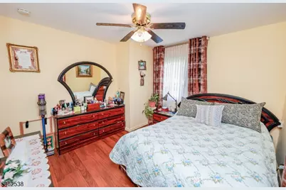 136 Martin Ave, Clifton, NJ 07012 - Photo 15