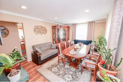 136 Martin Ave, Clifton, NJ 07012 - Photo 3