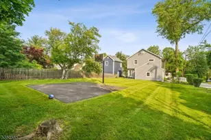 149 N Hillside Ave, Chatham, NJ 07928 - Photo 1