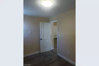 475 Clinton Ave, Newark, NJ 07108 - Photo 13