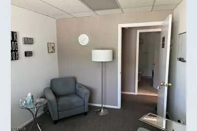 1425 Pompton Ave, Cedar Grove Twp., NJ 07009 - Photo 5