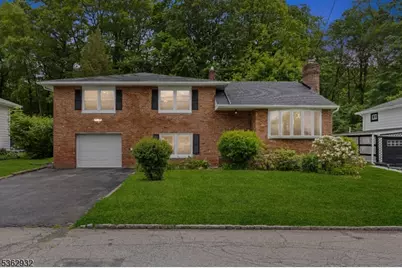 11 Amendola Dr, Netcong, NJ 07857 - Photo 1