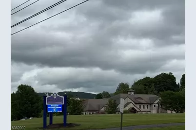 140 Wheatsworth Rd, Hardyston Township, NJ 07419 - Photo 3