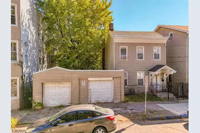 90 N 3rd St, Paterson, NJ 07522 - Photo 3