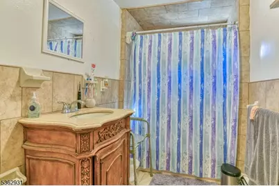 90 N 3rd St, Paterson, NJ 07522 - Photo 15