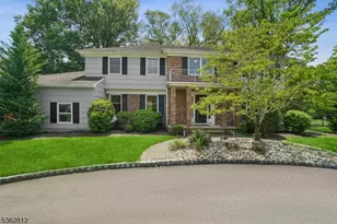 8 Debra Ct, Scotch Plains Township, NJ 07076 - Photo 1