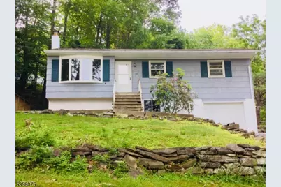 78 Hillside Ter, Green Township, NJ 07821 - Photo 1