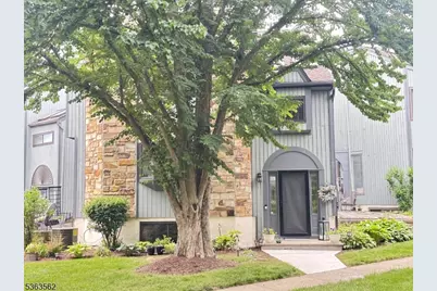 43 Kensington Ct, Washington Township, NJ 07840 - Photo 1