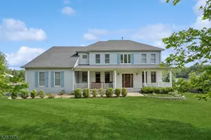 7 Cranberry Ct, North Haledon, NJ 07508 - Photo 1