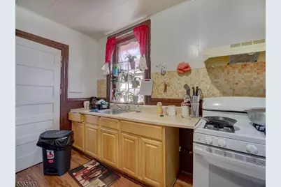 113 Elizabeth Ave, Newark, NJ 07108 - Photo 27