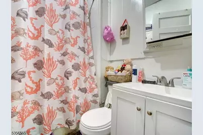 113 Elizabeth Ave, Newark, NJ 07108 - Photo 15