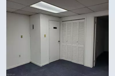 14 Elm St, Morristown, NJ 07960 - Photo 9