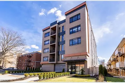 310 W Jersey St #404, Elizabeth, NJ 07202 - Photo 11