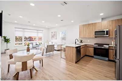 310 W Jersey St #404, Elizabeth, NJ 07202 - Photo 1