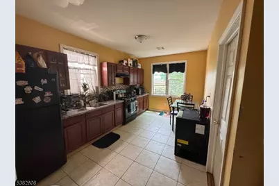 408 Chadwick Avenue, Newark, NJ 07112 - Photo 13