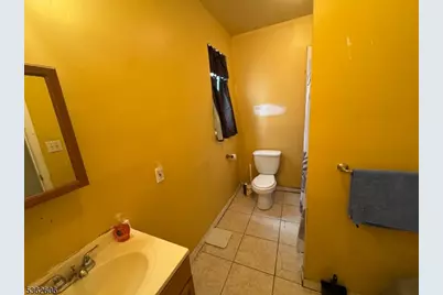 408 Chadwick Avenue, Newark, NJ 07112 - Photo 11