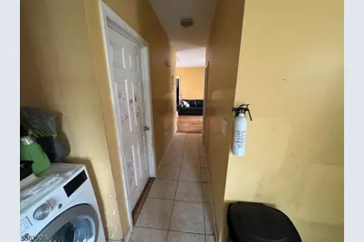 408 Chadwick Avenue, Newark, NJ 07112 - Photo 15