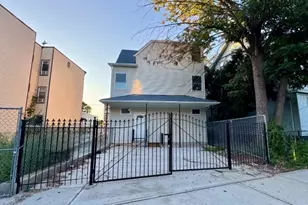 82 Montgomery Ave, Newark, NJ 07108 - Photo 3