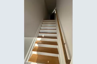 465 Hawthorne Avenue, Newark, NJ 07112 - Photo 5