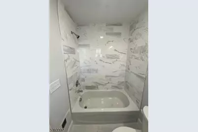 465 Hawthorne Avenue, Newark, NJ 07112 - Photo 13