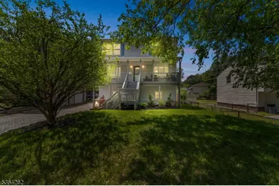 7 Roosevelt St, Pequannock Township, NJ 07440 - Photo 1