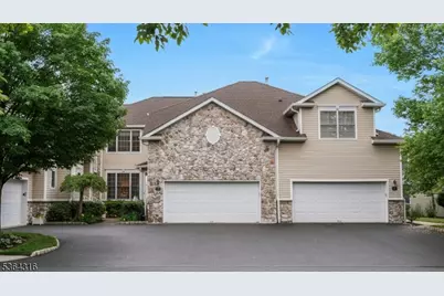 7 Whalen Ct, West Orange Township, NJ 07052 - Photo 1