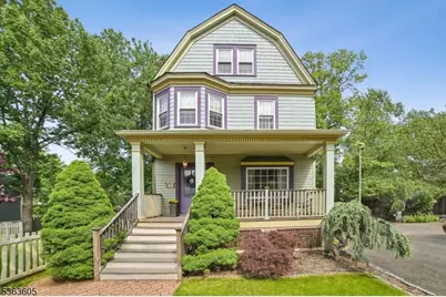 46 N Hillside Ave, Chatham, NJ 07928 - Photo 1