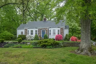 7 Woodland Ave, Mountain Lakes, NJ 07046 - Photo 1