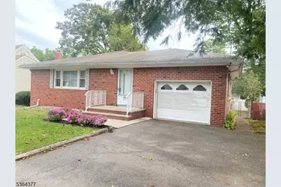 789 Hillside Rd, Rahway, NJ 07065 - Photo 1