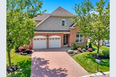 138 Canal Walk Blvd, Franklin Township, NJ 08873 - Photo 1