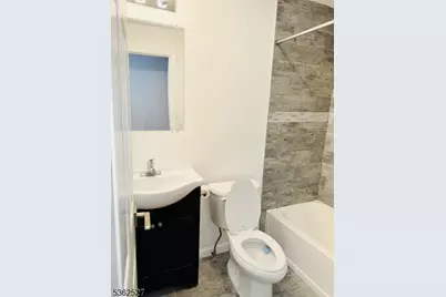 44 Wainwright St Unit 1 #2, Newark, NJ 07112 - Photo 17